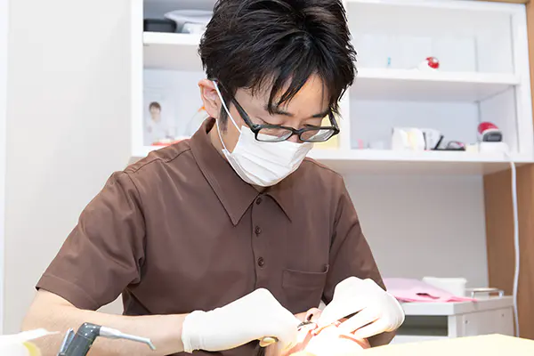 1．矯正学の歯学博士が治療を担当
